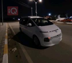 هيونداي ستاريا